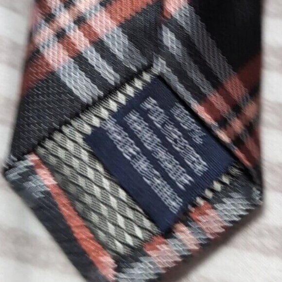 Croft & Barrow 55” Men’s Tie 100% Silk Made in Italy Purple Burgundy 3" X 58" - Picture 4 of 4